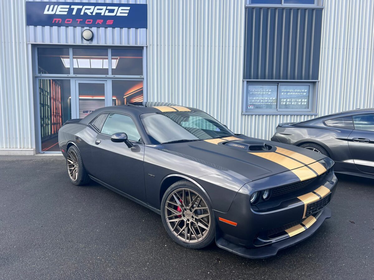 Dodge challenger Shaker RT+